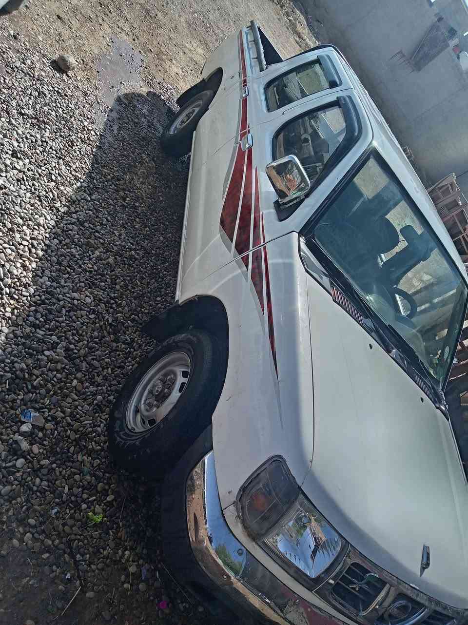 نیسان مۆدێل 2002 ئارمی دهۆک گێڕومەکینەو اکسل بەشەرت تەبرید بەشەرت چوارتایەی تازەی لەژێرە سەقفووشانی بەشەرت دەعموو لێدراوی نیەتەقەو ڕەقەی بەشەرت کارەبای بەشەرت ماڵی دۆستە سەیارەی ماڵە هی مەعرەز نیە مەڵێ نرخ مشتەریت جەرەسکە لەخزمەتام  شوێن کلار سموود ژم ***********
