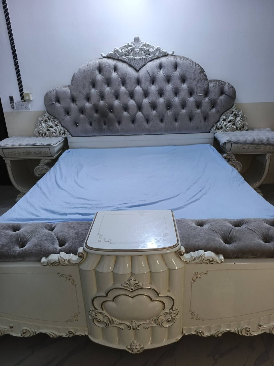 سلام عليكم غرفه نوم صيني درجه اولي اضبط من تركي خشب كله ثقيل حتى الجربايه بيه ملحق كلش نظيفة  اليحب يشوفها اني حاضر  العنوان بلدروز دور مندلي
***********

نص مكتوب في الصور:
- tornado ALHAFIDH