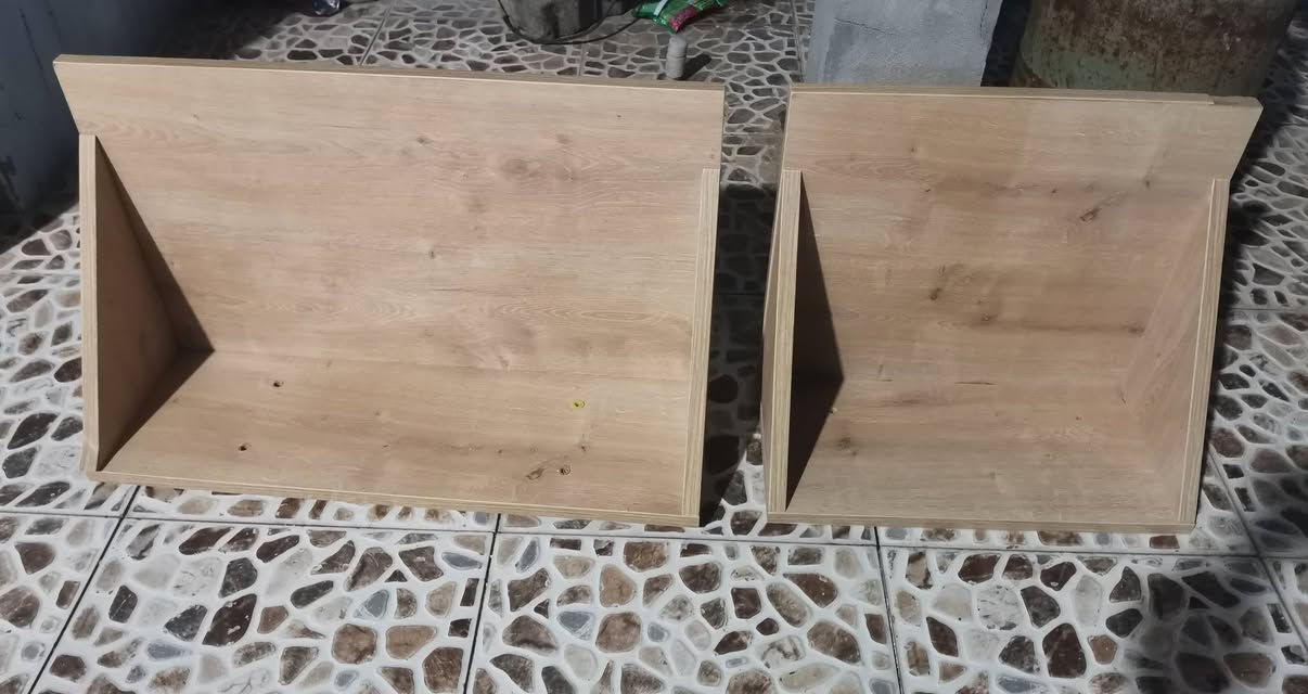 رفوف عدد ٥ تركي خشب MDF سعر مجموع ٥٠ الف اتصال على رقم  ***********
