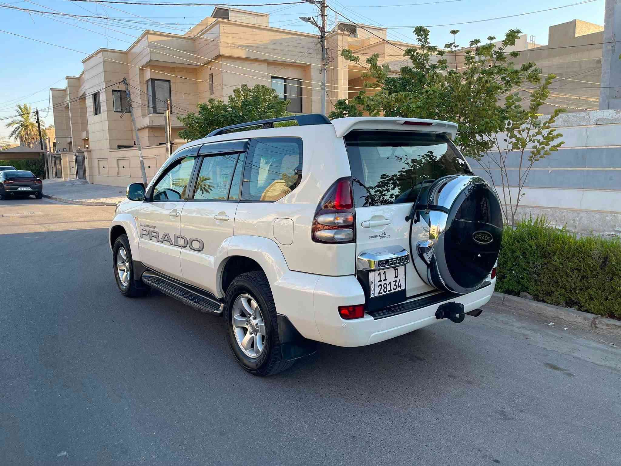 برادو ٢٠٠٩ خليجي
٦ سلندر ٤٠٠٠(مكفول)
كير اوتو +لو كير(مكفول)
سبير تعليك
دبل تانكي 
سلايد 
صدر امامي خلفي جديد وكاله
٣ قطع تبريد
٧ راكب 
تخم تاير جديد 
لايت عالي ناصي زنون
رقم بغداد باسمي هزه وسنويه جديده
ادامه كامله لمحرك ومنظومه بنزين بالشركه 
صبغ جاملغ خلفي وجاملغ امامي  بدون دواخل 
باقي سياره كفاله 

مكاني بغداد:نفق الشرطه /حي حطين
***********
 
سعر ١٥٨ ورقه

نص مكتوب في الصور:
- السليمانيه