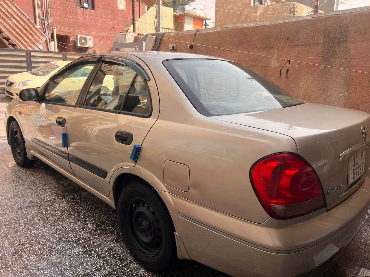 نيسان سني • ٢٠٠٩ • مكفولة حادث