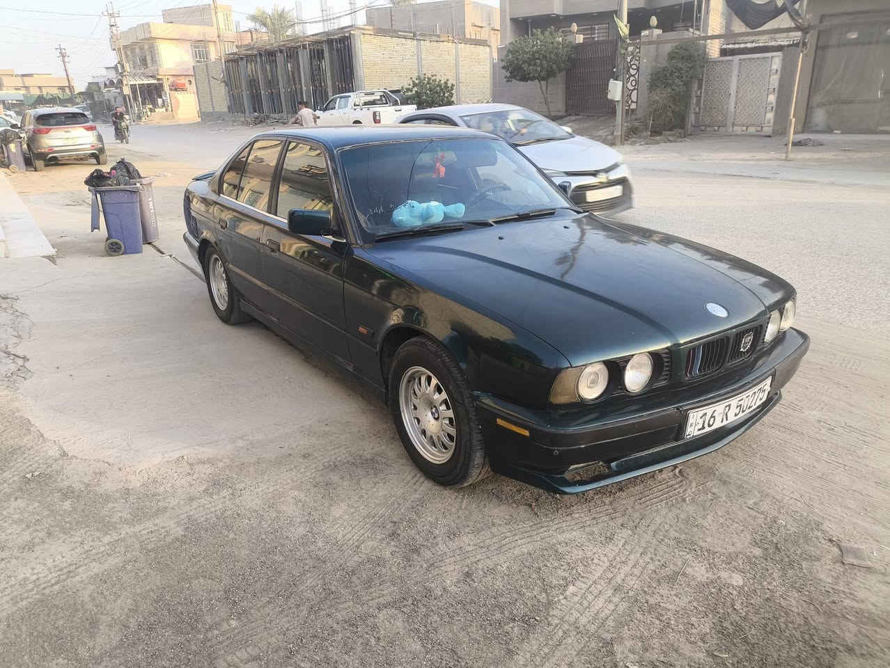 سلام عليكم ورحمه الله وبركاته 
BMW 520i
رقم قادسيه سنويه 31 نكليزي هزه جديده 
مكينه مسكر شرط حاويه بيه 
كير اوتوماتيك شرط 
تبريد منضومه جديده كامله ثلج 
غرفه جلد ام بلكامل 
دعاميات ام 
مكفوله من ضربه وقطرت معجون بيه رش بس 
تخم تاير حدايده جديده 
اكسن خفيف 
شلعه تشلع التبليط شرط 
سياره جاهزه ع اخر حبايه وحلوه 
للبيع مكاني بابل ناحيه النيل 
السعر 60 وبيه مجال بسيط جدا 
رقمي 
***********
***********

