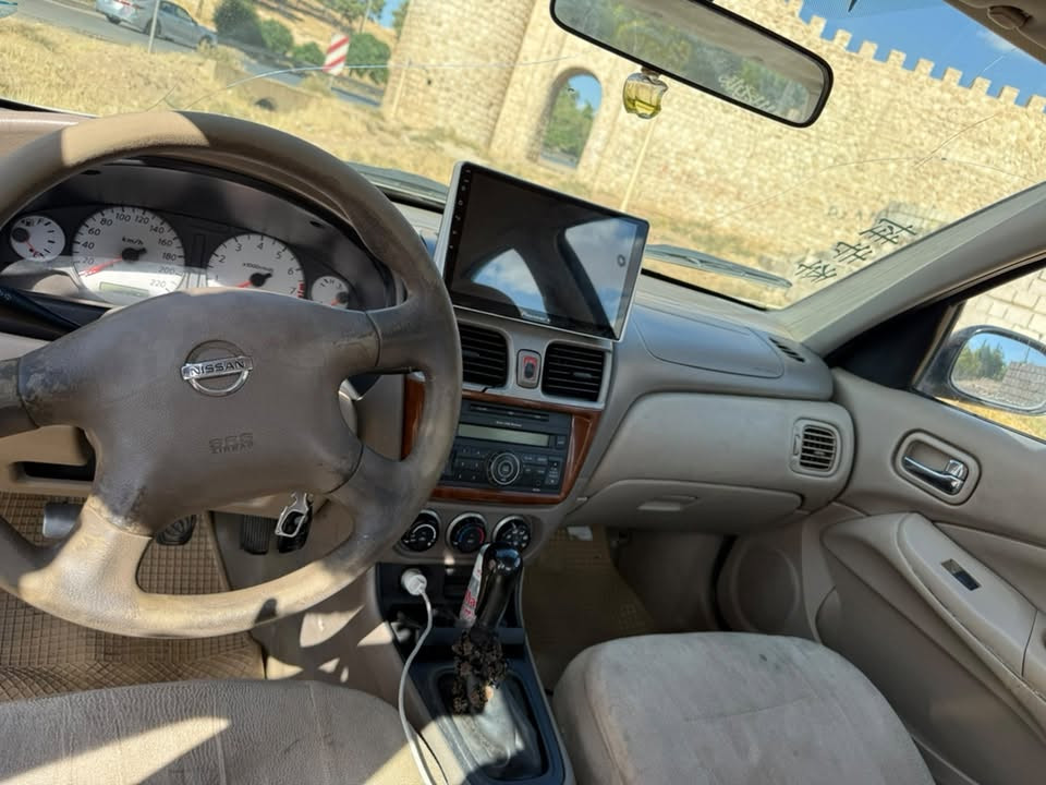 سەنی یابانی ٢٠١١ بیلاد تەکسی بێ بۆ یاغ     پێشی کەپسە دوا یەک قرچی هەیە کەمێ حەوزی گرتوە  سەیارەکە تا بڵێی  جوانە بە شەرتی گێڕو مەکینە سەنەوی  ٤ مانگە  بەسەر چوە  بە شەرتی تە حویل  تازە غازی تێکراوە  ڕەقەمی چوار ژمارەیە   مەسرەفی تیا نیە شوێن تەکیە   نرخ ١٠٧ معامەلە  مشتەری نیت سەرمان مە ئێشێنە *********** واتساپی لەسەرە

نص مكتوب في الصور:
- Thursday