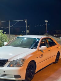 تويوتا كراون • ٢٠٠٥ • ١٨٢٠٠٠