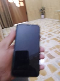 آيفون ١١ برو ماكس • مبدل شاشة • ٦٤ جيجا