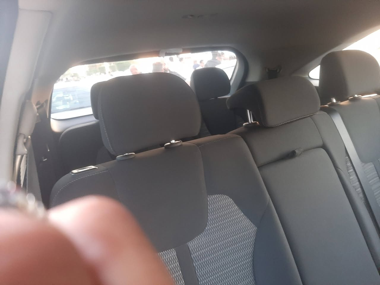 سلام عليكم سورنتو 2021وارد أمريكي صور الحادث موجوده بل منشور نظيفه تخم تايرات جدد ماصرلهن سبوع من شديتهن سياره ماشيه57الف مكينه2500 /8نوزل كفاله مكينه وكير مؤصفات رادار أمامي خلفي 4مودات قياده جبلي ودفع رباعي وقتصادي و سبورت قياده ذاتيه سعر 217وبيها مجال لطيبين مكان بغداد جسر ديالى القديم رقم الهاتف *********** بيع فقط
