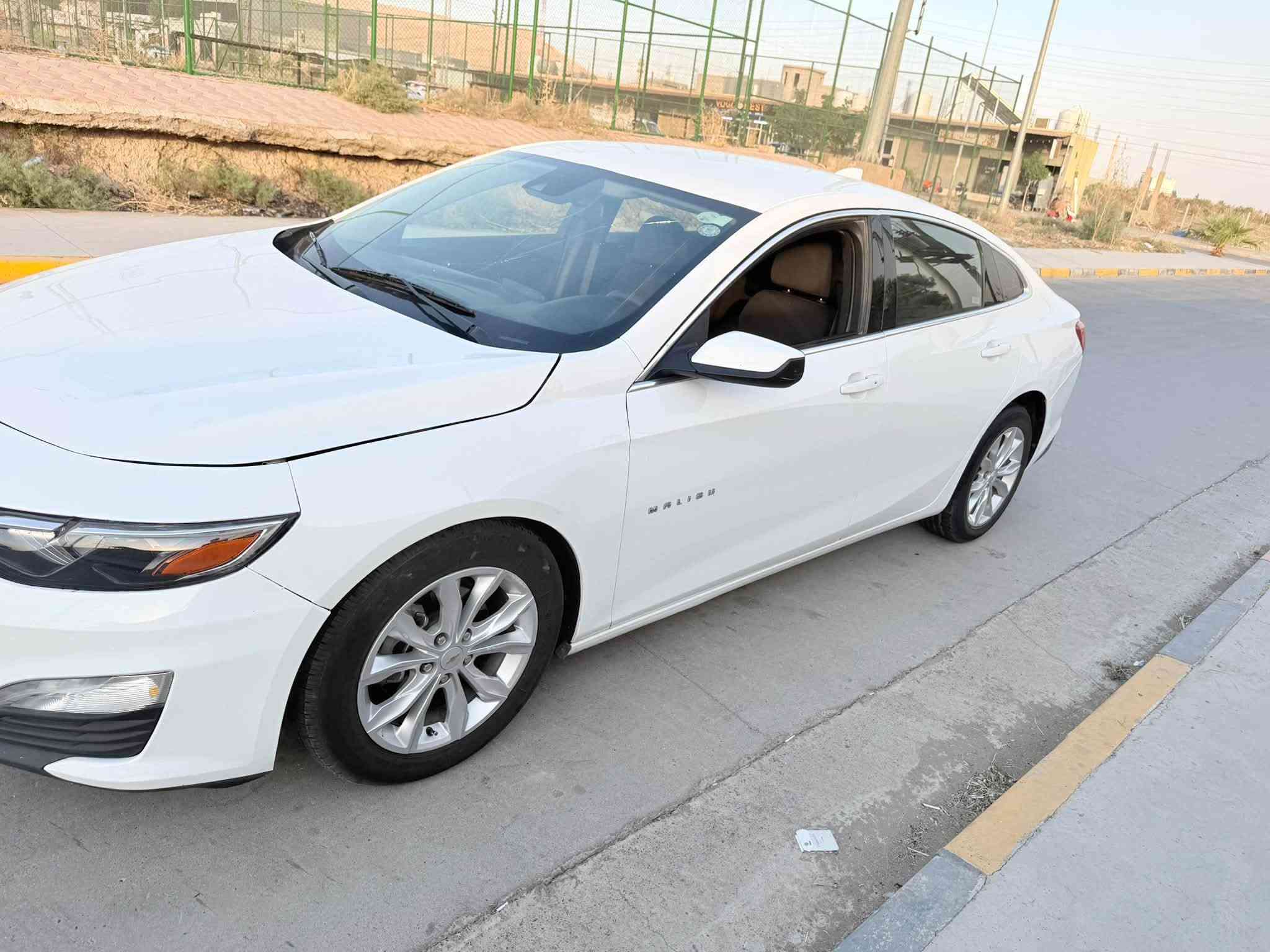 ماليبو موديل 2023 LT سياره شبرين بل بونيد  ربع جاملغ جهت سائق بدون دواخل سيارة رقم دهوك محرك كير كل شرط سياره تشغيل عن بعد رادار خروج عل مسار دواخل سيارة جديد سعر عل خاص 
***********
*********** سياره موجوده موصل بعشيقة
