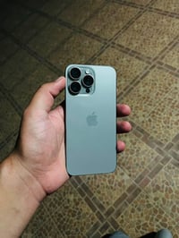 ايفون 15 بروماكس • ٢٥٦ • بطاريه ٨٨