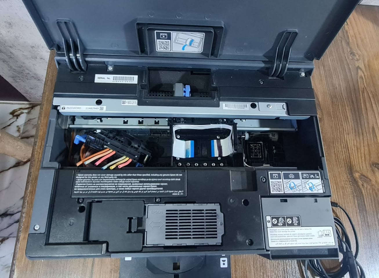 طابعه Epson L8050  للبيع
طابعه نقص هيد باب اول استيراد من الإمارات 
داخله سيطره نوعيه الإمارات 
كل غراضه وياها 
سعره  ١٥٠ الف 
مكاني الدوره الميكانيك 
للتواصل 
***********
