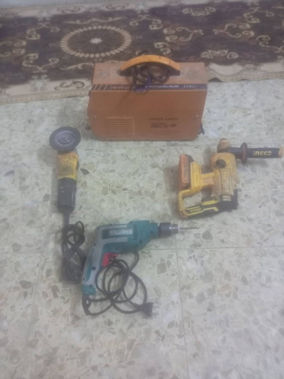 غراض للبيع.سعرهن150
