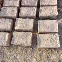 لبن درجة اولى • ٣٥x٢٠x١٥سم • ٢٠٠٠ لبنة