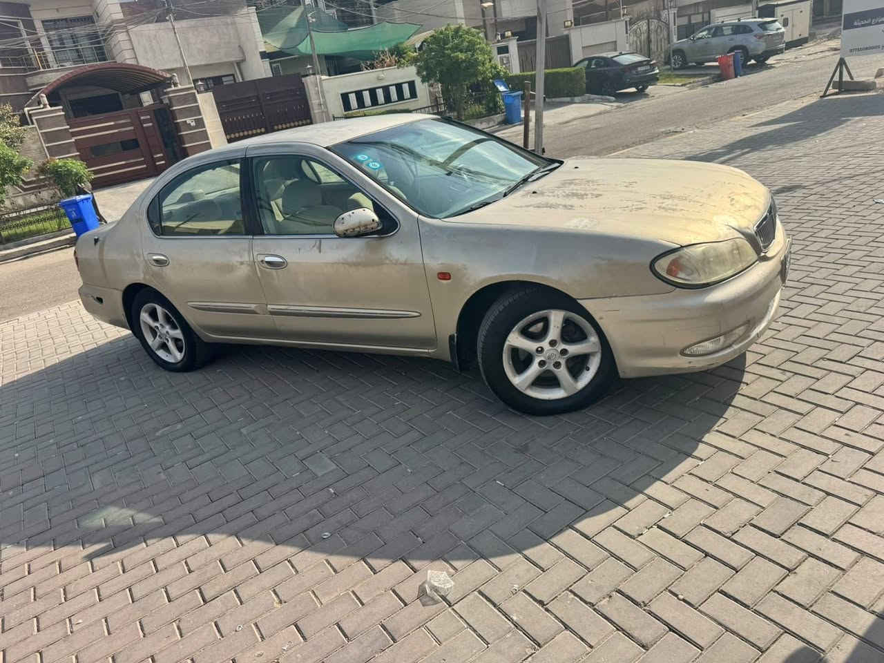 نيسان كزما ٢٠٠٤ سياره بلاديه بدون اي ضرر بيها جراد مكينه كير مضبوط
تبريدها ثلج للبيع او مراوس بسياره احدث او اغلى منطي فرق
عارضها ب٤٨ وبيها مجال للطيبين
مكانها بغداد العامريه
*********** بغداد, العراق
