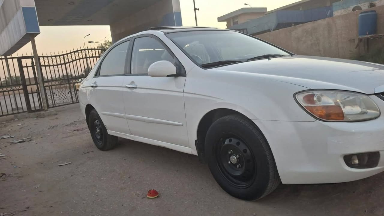 سيراتو 2009 خليجي مكينة وكير وحدادية وتخم تاير تبريد بيها طخة خفيفة بالحوض  مكلف بالنشر العنوان ديوانية قضاء الشاميه السعر 77   
*********** النجف, العراق
