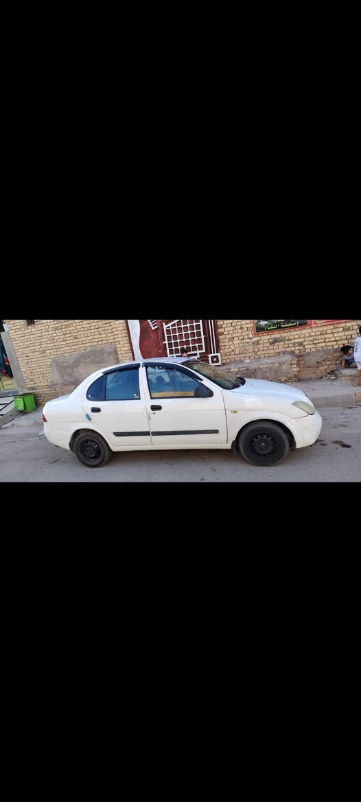 طيبه 15 كفاله 
بيهه بس تليحضات 

سياره جاهزه من كلشي كير مكينه كفاله 
تخم تاير تخم دبلات حداديه كامله 
تبريد وي السويج سياره مال جناي كلشي مناقصهه 
ترايك وين متريد 
مصفره ماعليهه شي  سنويه نافذه صار 4اشهر 
رقم دولي 

***********
