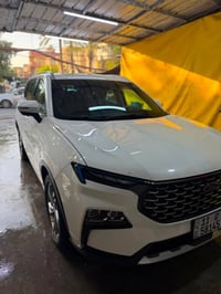 … اخوان  فورد تيتوري  2025 رقم بغداد الجديد  عداد المسافه 24 الف كيلو ...