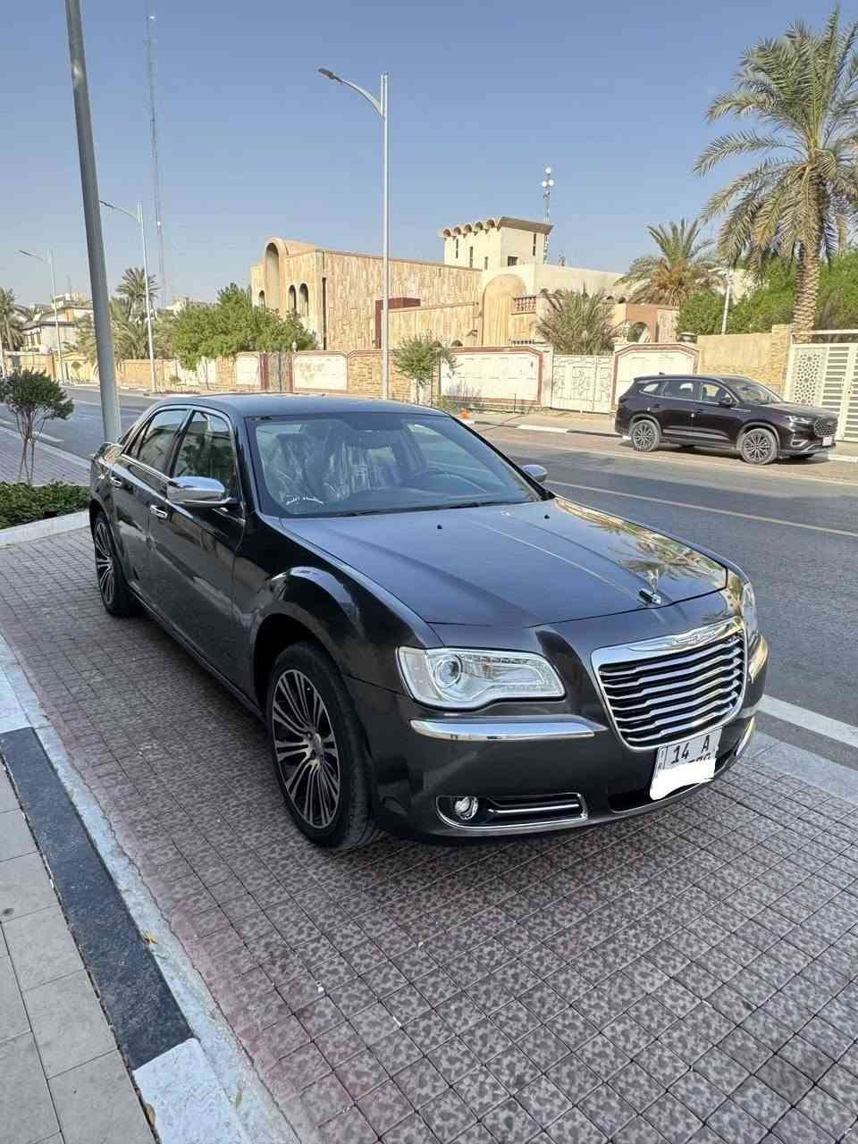 يدالسلام عليكم أوباما ٢٠١٣ خليجي سياره نظيفه وجاهزه من كلشي محرك كير حداديه تبريد كله جديد بيهة صبغ ٤ قطع بدون مواصفات تحكم ستيرن حساسات كامره شاشه كشنات كهرباء داخل بيج يدات +مري نيكل لايت زنون محرك ٦سلندر٣٦٠٠ رقم بصره انكليزي مشروع وطني ٢٠٣١ تحويل مباشر سعر ١٣٠ وبيهة مجال *********** العنوان البصره ***********
