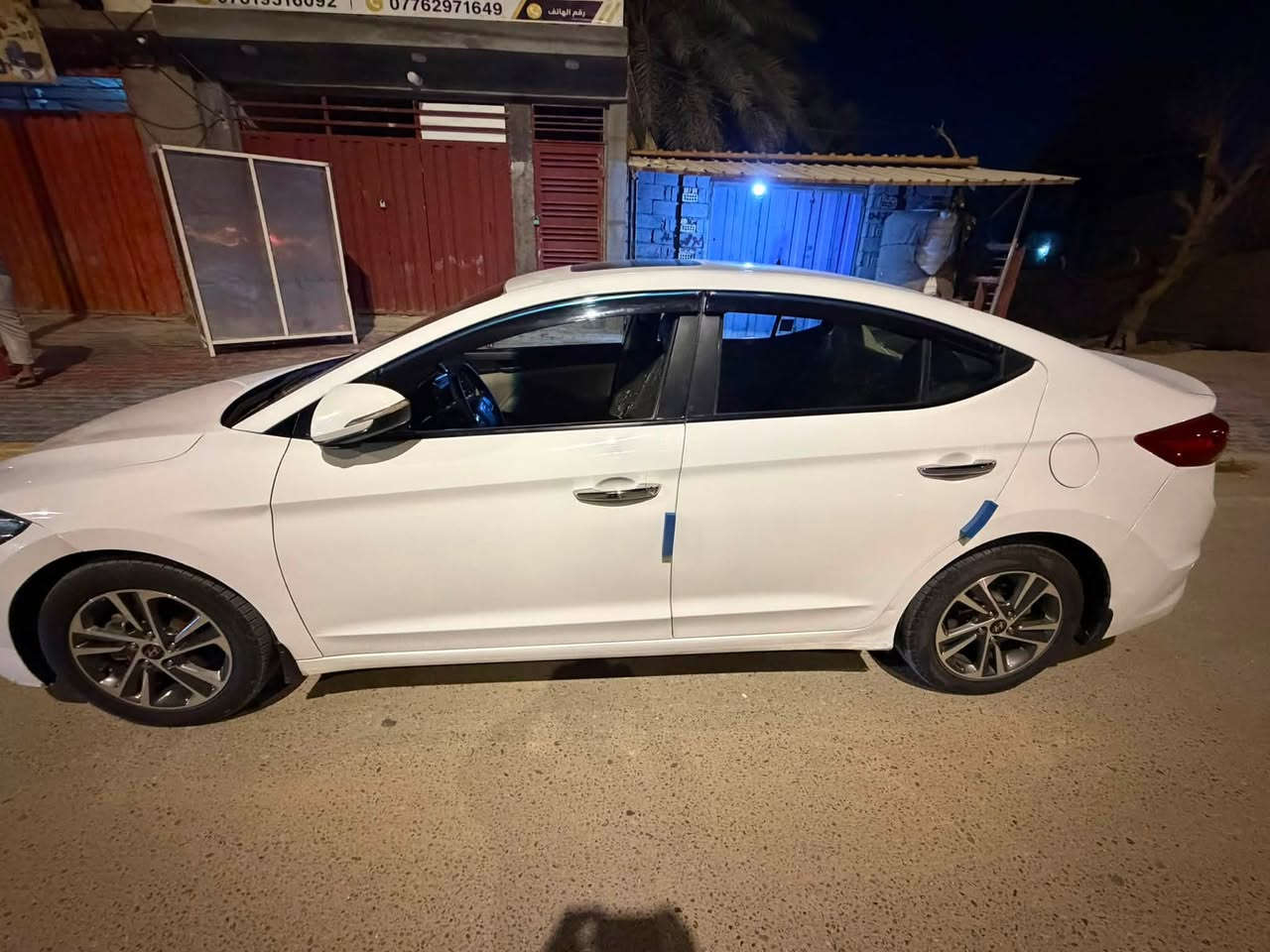 النتره مديل 18خليجي سياره كفاله عامه ماعده بارد بالجاملغ الامام شبر بارد السياره فول مواصفات عده البصمه والكشنات الجلد السياره جاهزه مكينه كير حداديه تخم تاير السياره باسمي تحويل ثاني يوم سنويه لل٢٠٢٨  السعر ١٤٠ 
***********

نص مكتوب في الصور:
- *********** رقم الهاتف