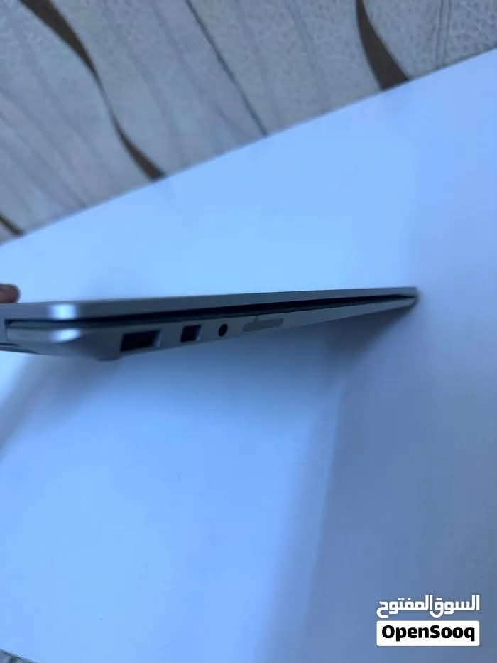 سيرفيس لابتوب ٢ • i5-8350U • ٨ غيغا