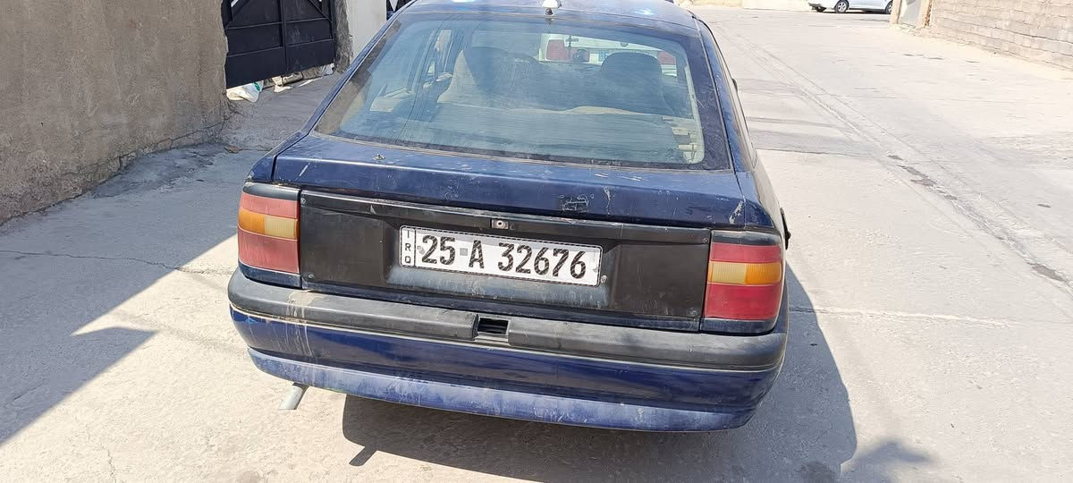اوبل فكترا موديل 1991محرك 20سنويه جديد دفتر بنزين بي شرط تحويل وكالة سعر 26بي مجال *********** كركوك, العراق
