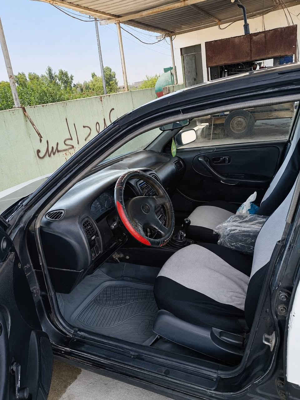 نيسان برايمره للبيع رقم صلاح الدين الماني موديل 93 محرك 20 شرط كهربائيات كلها شغاله السعر 23 وبيها مجال بسيط مكانها الحويجه 
رقم/***********
