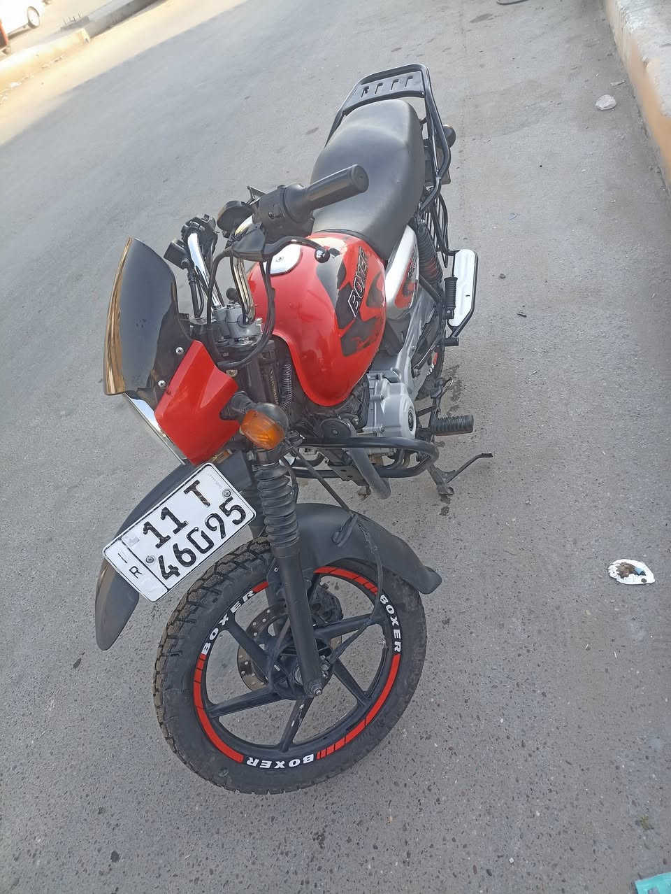 سلام عليكم 
بوكسر للبيع موديل 23 
السعر 2300
العنوان بغداد مدينه الصدر /الرقم ***********
