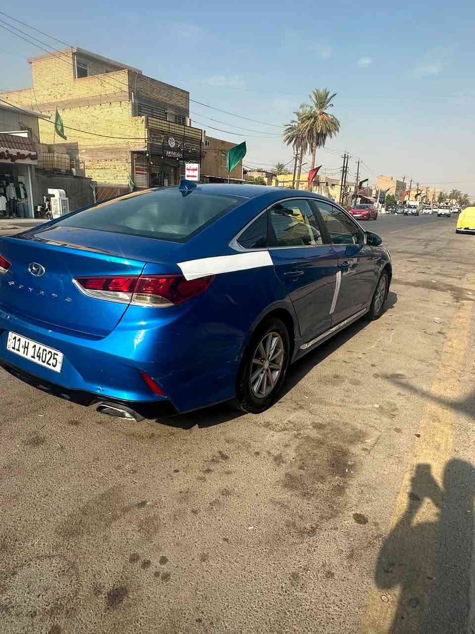 السلام عليكم هونداي سونات 2018 البيع وارد أمريكي حدث بنيد مبدل وبيه 3 قطع كلير كير مكينه خير من الله تبريد شغال صدر جديد السياره جهازه السياره بسمي رقم بغداد جديد مكان السياره بغداد زعفرانيه  رقم تلفون ***********
