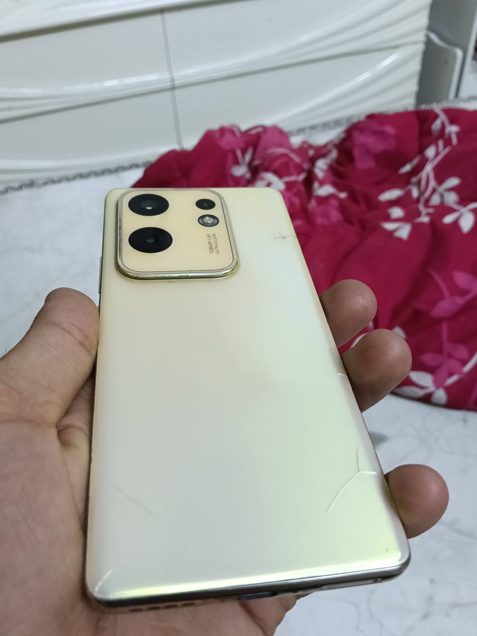 سلام عليكم هاذه حساب بوي عدي جهاز نصيف زيرو30يشغل بل بوبجي90بس شاشته بي خط  ضاكره200و56 جهاز ما مفتوح بد بكاني بغداد مدينه صدر بل شماعيه سعره 100 وعشرين يريد يتواصل وياي هاذه رقمي ***********
