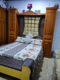 غرفة للبيع • تواصل هاتفي