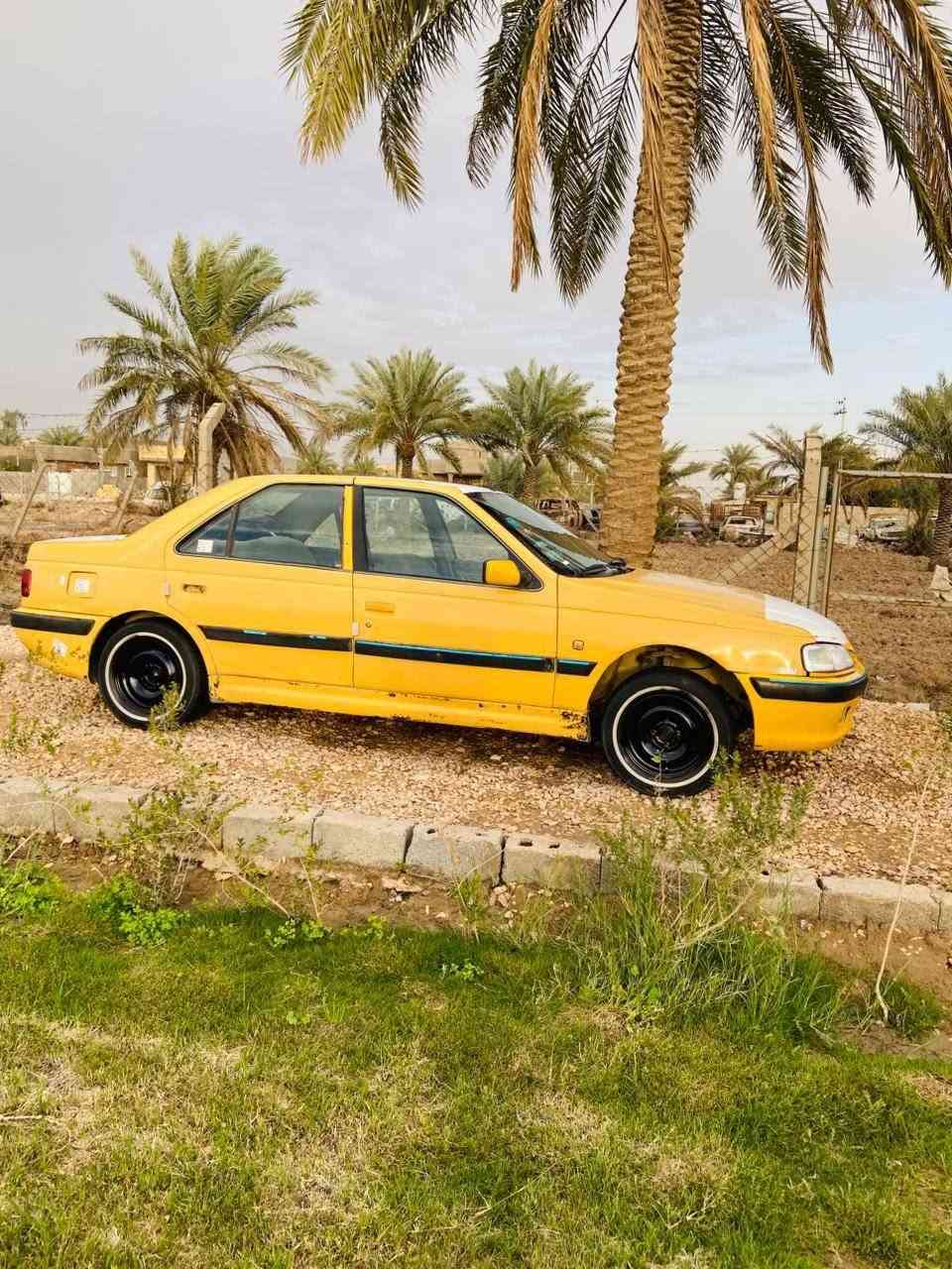 السلام عليكم 
بيجو بارص 2011
مكينه بالكارتون شادلها جديده وكير كفاله وجديد 
باتري جديد
شاشه اصليه تخم سماعات جديد
منضومة لايت زنون
تبريد ثلج 
حداديه جديده السياره بدون نقص اي شي
تاري وين ميعجبك بيه جردات بسيطه 
السياره جاهزه من كولشي 
السعر 33 وبيها مجال كولش بسيط
مكاني بابل رقمي ***********
