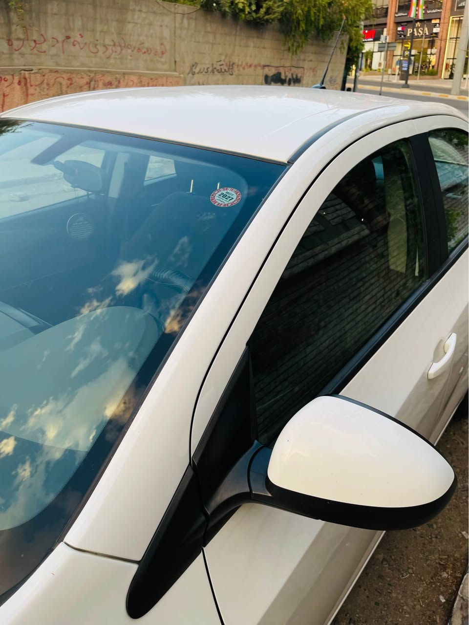 بەناوی خوای گەورەو میهرەبان
شۆفرلێت ئەڤیۆ ٢٠١٨ 
Chevrolet Aveo 2018
مەکینە ١،٥ چوار بستن 
سوکان ڤۆلیۆم تەحدید سورعە
لایت زینۆن و سەکن 
چوار جام کارەبا (Auto)
تەبرید سارد و گەرم 
شاشە ئایپاد 
چوار تایەی تاز و باتری لۆک 
سپێری تازە 
بێ چاڵ و چۆڵی و شوخت 
چەمەلخی سەکن گۆڕاوە بە بیلاد بێ ناو گرتن
دو پەڵە بۆیاخ بێ ناو گرتن و ئێرباگ
کارەبای بە شەرت 
گێڕو مەکینە بەشەرت 
سەنەوەی تا ٢٠٣١ تازەیە
٨٥$ کەمێک معامەلە
تکایە مشتەری نیت سیعر تاقی مەکەرەوە 
***********
سلێمانی السليمانية, العراق
