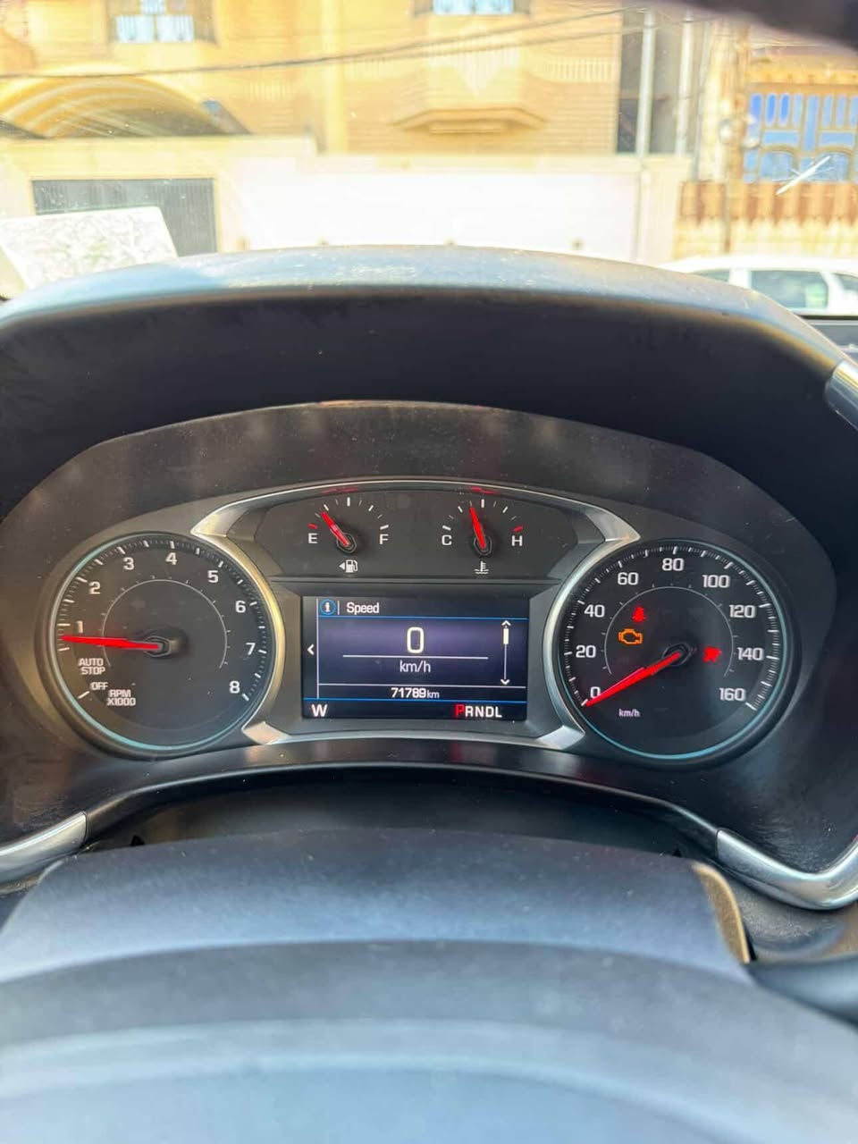 🚘 شوفرليت إكونوكس 2019 للبيع

🔹 الممشى: 71 ألف
🔹 المحرك: 1500 تيربو
🔹 التبريد: ثلج ❄️

المواصفات:
• نقطة عمياء
• شاشة كبيرة
• Apple CarPlay + Android Auto
• كامرة خلفية
• صندوق كهربائي
• تدفئة كراسي
• كرسي كهربائي
• لايت زنون
• تشغيل عن بُعد
• بصمة ثانية

🔧 حالة السيارة:
الضربة موضحة بالصور وتحتاج شوية شغل بارد وتكحيل فقط.
باقي الحدادية والصدر نظيفات.
المحرك أدامة ودهن Amsoil كامل، شغل واركب واطلع.

💰 السعر: 130 ورقة

📞 للاتصال:
+964 781 514 5840

السيارة مواصفاتها حلوة وممشاها قليل، والضربة واضحة بالصور بدون إخفاء.
