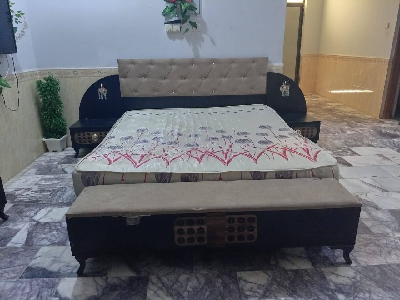 البيع التواصل عل الرقم ***********
