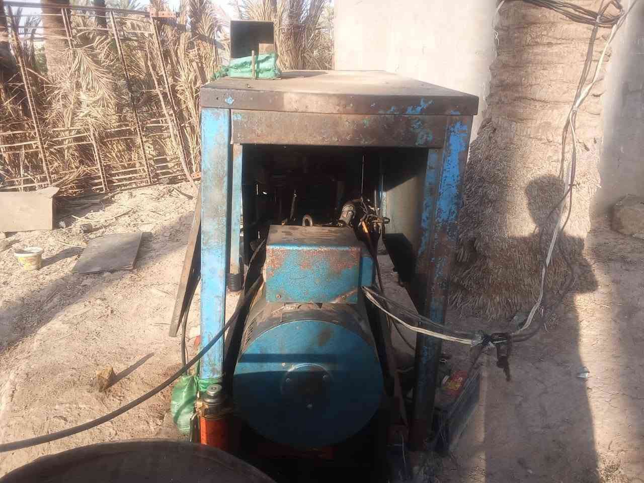 مولد للبيع 2 بستم ايطالي دويز كابينه وشاصي بلادي جاهز طبكه وليس كوبلن درجه أولى شغال وعلفحص 11كيفي 44انبير السعر 1250مليون وربع والله مو سعره المولد خير من الله مكاني الصويره رقم الموبايل ***********
