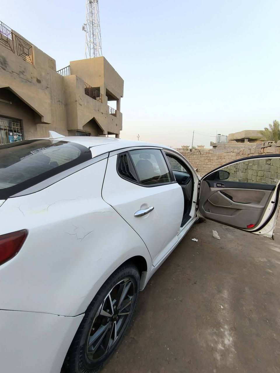 اوبتيما ٢٠١١ امريكي محرك ٢٤٠٠
حادثها جاملغ خلفي مرشوشه حزام

ابيع حزام

بغداد حي الجهاد
سعر ٩٠ بي مجال

***********
