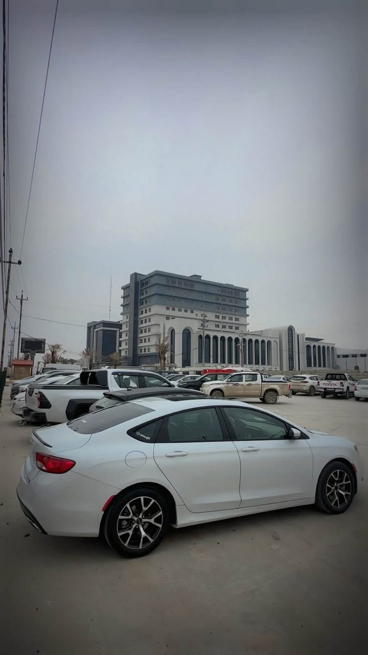 (2015) S200 
(للبيع)
فول مواصفات 
بانوراما كشنات هيتر ستيرن هيتر 
مع تحكم كشنات كهربائي 
قطعتين تبريد 
سماعات Alpine 🔊  (10)
كشنات جلد 
ماشية (197) ألف كيلو
السيارة كلين تايتل
وصارت يمي  (باب العبري بارد) 
طخم تايرات جديد مع طخم دسكات باتري جديد 
محرك (3.5)   
سيارة شرط مكينة وكير
مكانها (موصل)
رقم المبايل (***********)

