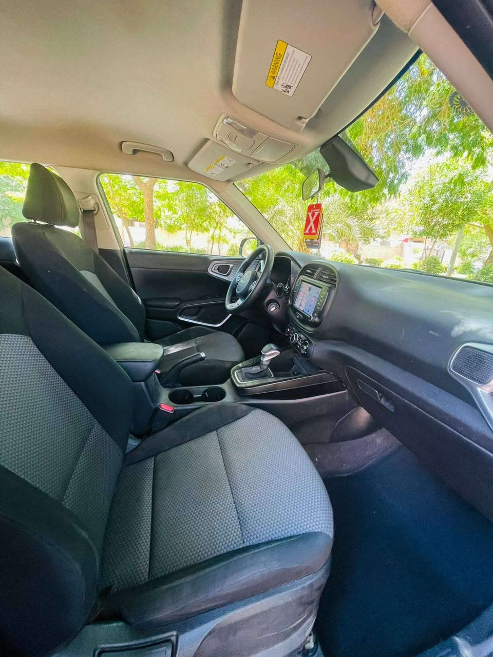 السلام عليكم للبيع كيا صول 2023 وارد امريكي رقم بغداد الجديد باسمي مواصفات تحكمات رادار امامي وخلفي وجانبي وكامرة دوارة حادثها تبديل بنيد فقط بدون لغود وشواصي ايرباك ستيرن فقط سعرها 143 للاستفسار ***********
