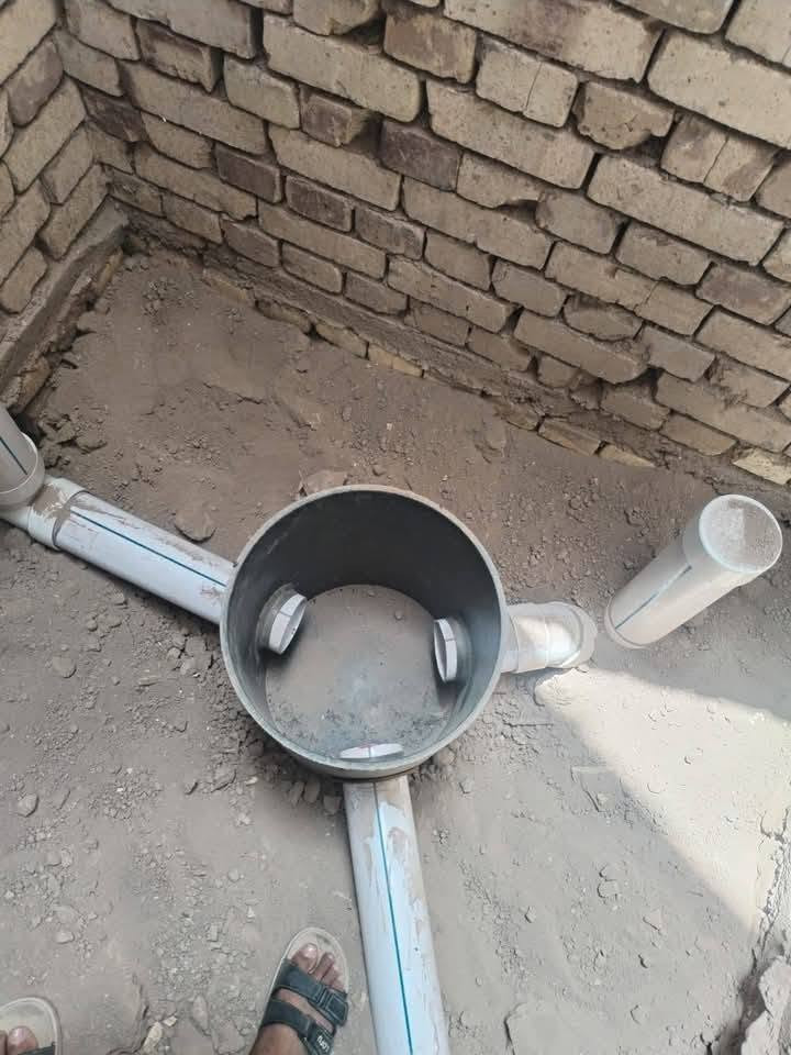 متفرغين لعمل مجاري
خابرني وتدلل ***********
