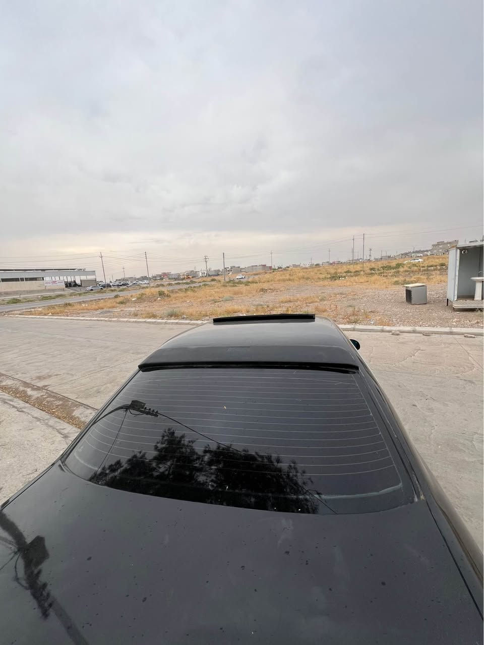 سBmw 525i فول فول سلايد كشن هيتر كير اوتوماتيك كير و محرك بشرط جديد غرامة 200$ تنزل من سعر و سعر بلاش $49 مكان قضاء بردرش *********** اكر, نينوى
