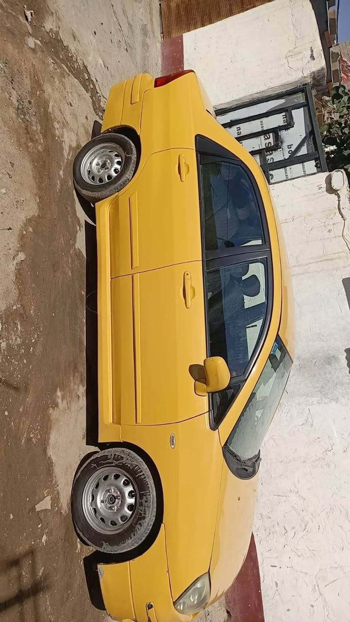 سياره سازوكي رقم بصره محرك بدايه بخره من القبق بسيطه غير متواجد ع النت السعر ٤٢ وبيها مجال  *********** البصرة, العراق
