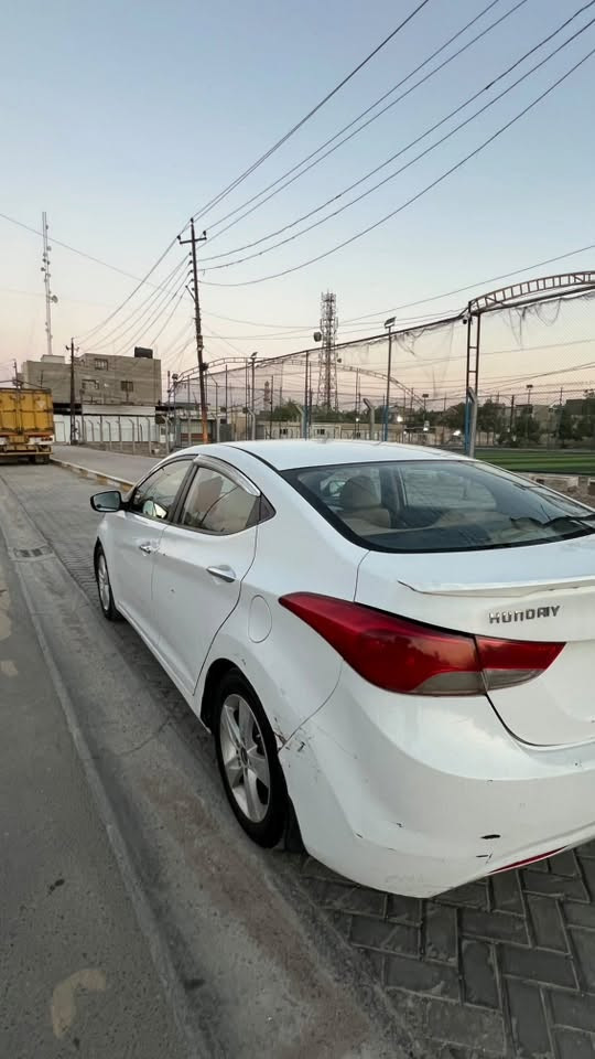 🚗 للبيع النترا 2014 خليجية – ✅فول مواصفات 🚗
✅ موديل 2014 خليجي
✅ اللون: أبيض
✅محرك 1800 دوش نوزل عريض
✅ قير أوتوماتيك
✅ الممشى: 300 ألف كم

المواصفات:

• شاشة
• كاميرا خلفية
• فتحة سقف
• مرايا شفط (طي كهربائي)
• سيارة جاهزة للاستخدام اليومي

📍 الموقع: بغداد – الغزالية

💰 السعر: شدة و10 أوراق (قابل للتفاوض بالمعقول بعد المعاينة)

📞 للتواصل والاستفسار: *********** 
يرجى الاتصال أو مراسلة الخاص.

البيع للجادين فقط، والله يرزق البائع والمشتري.

