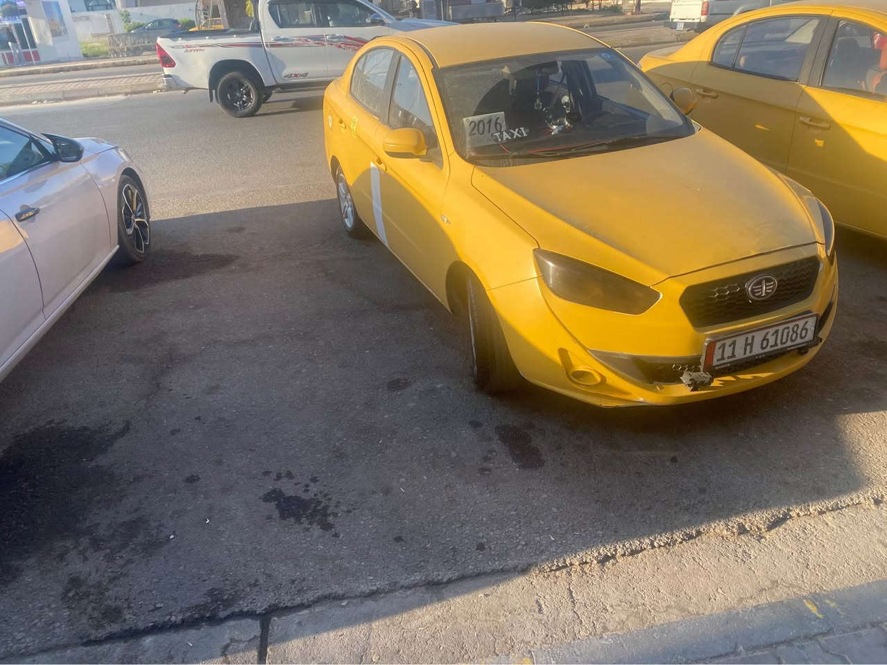 فاولي ٢٠١٤ سياره جاهز بدون اي نقص تخم تايرات صدر كهربائيات كلها ابوضع الشركه بسمي شرط التحويل سعرها ٤٠ وبي مجال قليل *********** كركوك, العراق
