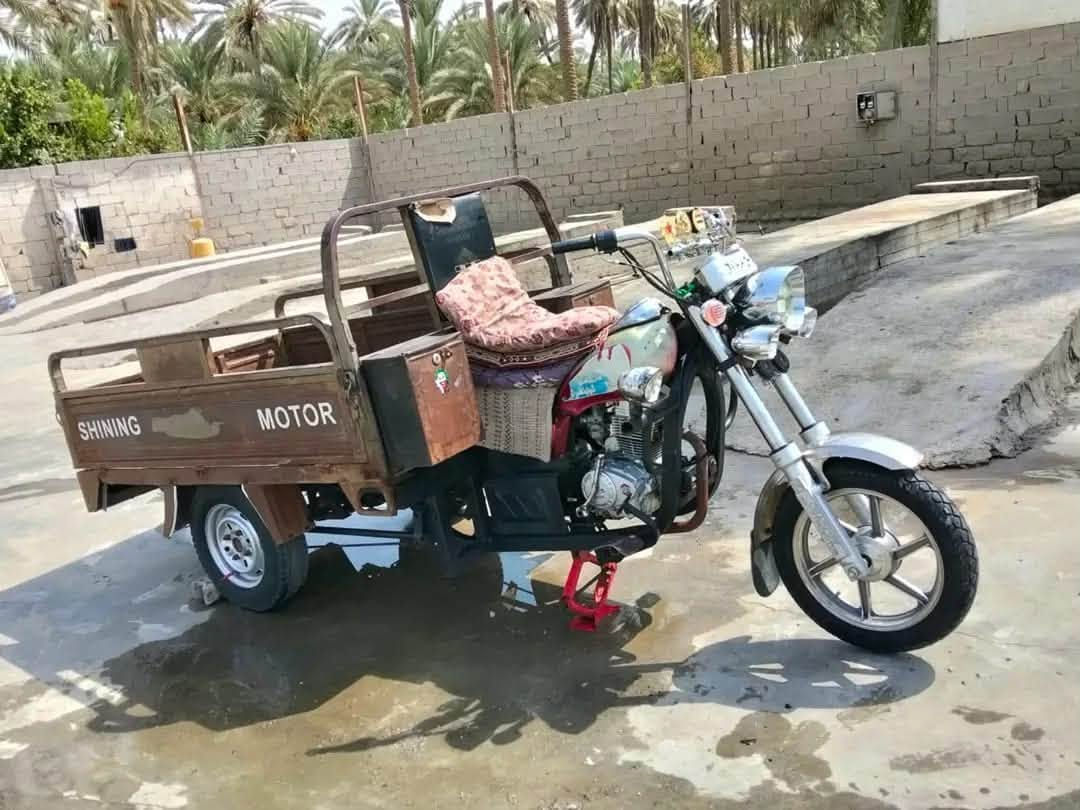 اوراق • ١٦ • تواصل