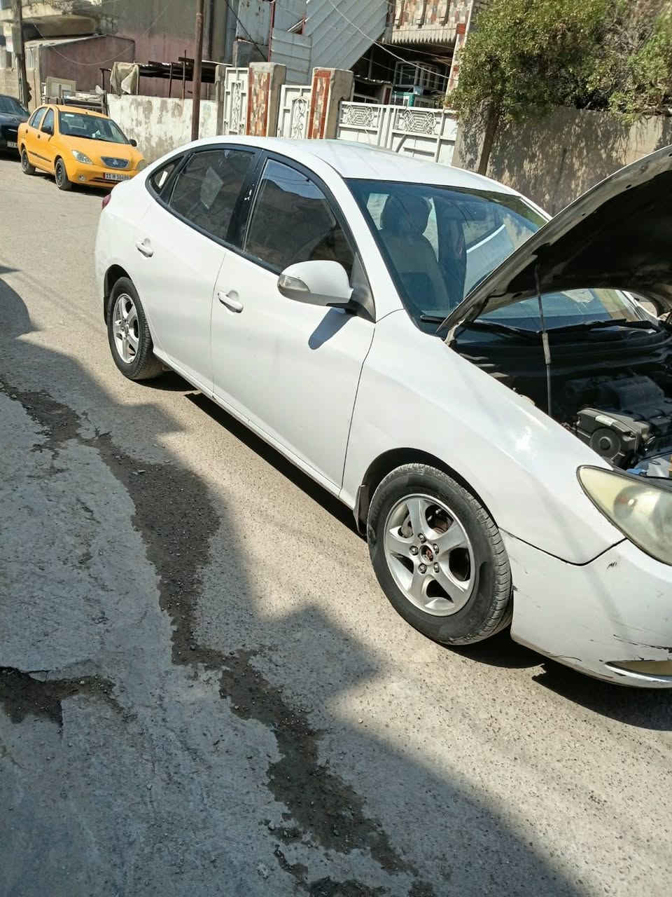 السلام عليكم النترا 2011 خليجي السونار موجود مكينه 2000 مكفول صدر جديد تبريد شغال سعر 95 وبيه مجال ***********
