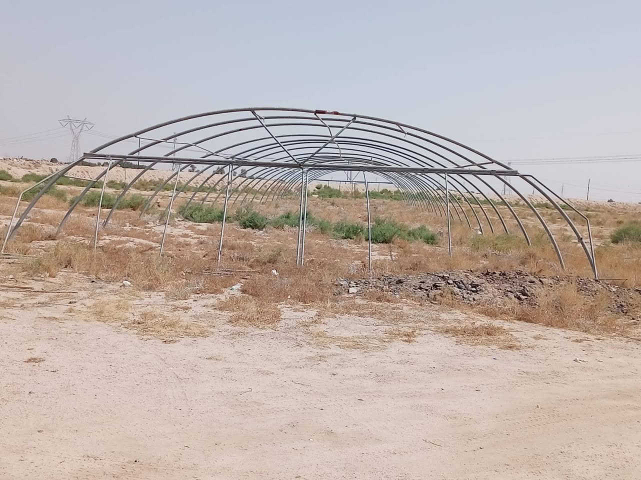 سلام عليكم 
بيت زجاجي للبيع تور2 ويا
طوله60متر لاصلي مال تسعينات
للستفسار ***********
مايزنجر عبالك كزاز تفاصيل اتصال دلاليتي 150الف
