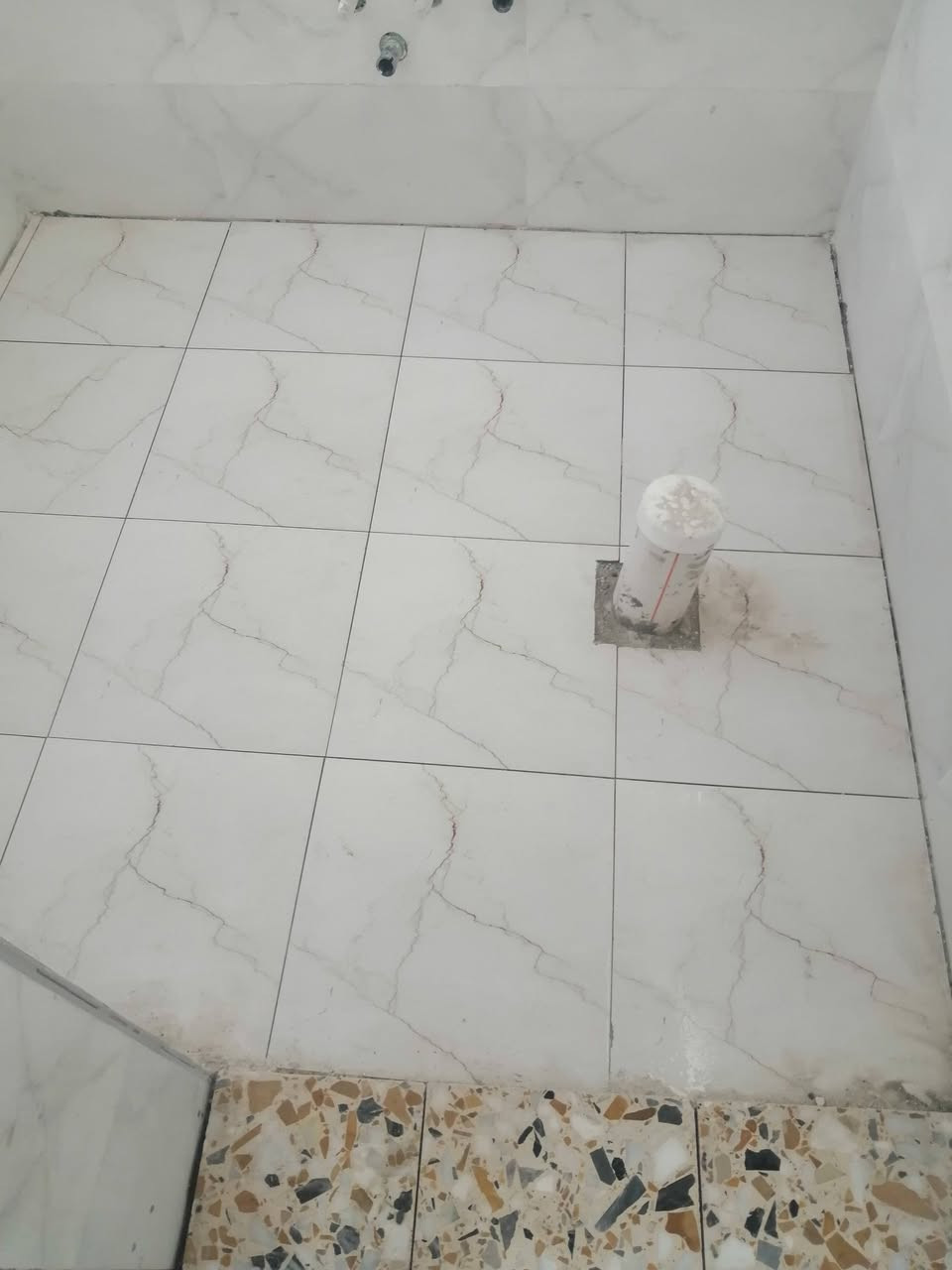 السلا عليكم ورحمة الله صفاف ارضي وجدار وكبنات نشتغل اسعار مناسبه *********** /***********
