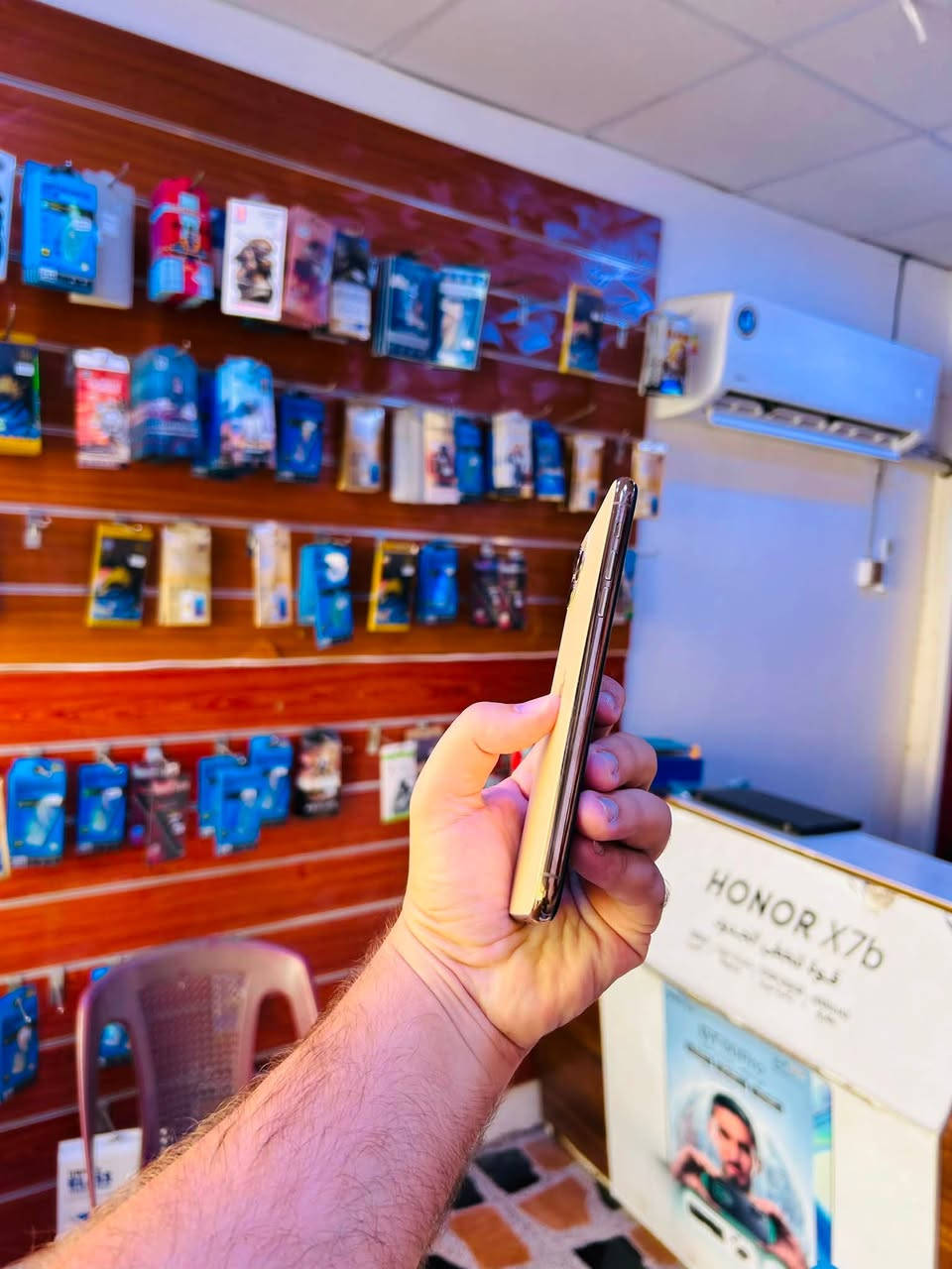 للبيع iPhone 11 Pro Max 📱
💾 الذاكرة: 256GB
🔋 البطارية: 74%
🛠️ الجهاز فقط مبدّل شاشة، نوعية تخبل وأم ضمان
 الباقي كله بلادي
بصمه الوجه شغال وكلشي بالجهاز شغال تمام
✨ الجهاز كلش نضيف ونظافته ممتازة
🛡️ مكفول حتى من الشخط

💰 السعر: 235 ألف فقط
📍 المكان: تكريت
📞 للاستفسار: ***********

