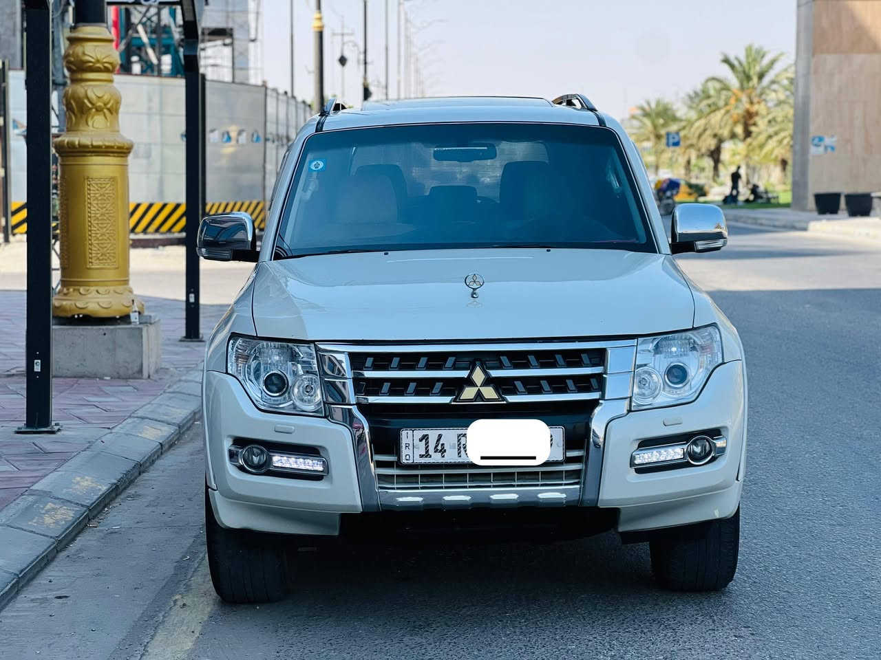 باجيرو خليجي مديل 2015 حبتور سعر 137 قابل للتفاوض الأستفسار اتصل *********** كفاله عامه من ضربه بيها صبغ باب فقط والباقي كفاله عامه من كلشي فول مواصفات لون صدفي واحد على واحد فتحه سقف تحكم ستيرن شاشه كبيره كامره خلفيه داخل بيجي فر ويل دمام 7 راكب 3 قطع تبريد مري شفط اشاير مري حداديه جديده مكينه وكير مكفولات حساسات امامي وخلفي رقم دولي مشروع وطني سنويه ل 31 مكان سياره كربلاء
