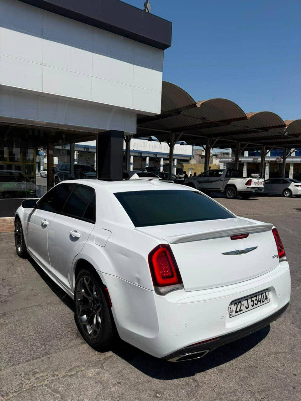 السلام عليكم 
دوج اوباما 2018 S فول الفول كندي 
كير مكينه تبريد حداديه تخم تاير كفاله 
السياره ماشيه 85 الف استعمال بيت . 
العنوان البصره العشار . السعر 285 مجال قليل للشراي
رقم اربيل تريد تحويل تريد وكاله حاضر . رقم الدولي 
*********** البصرة, العراق
