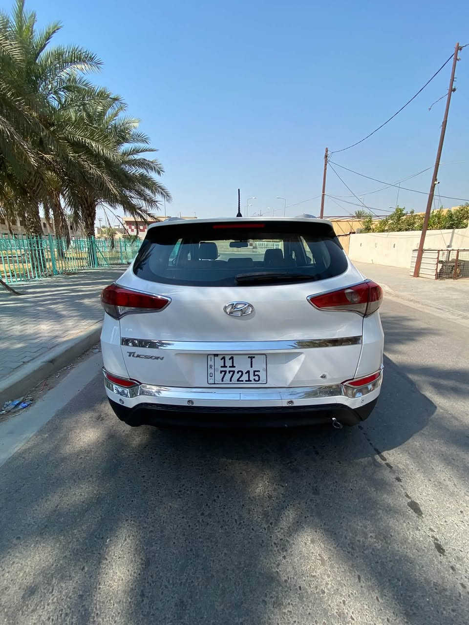 السلام عليكم
توسان موديل 17 خليجي السياره جاهزه من كل النواحي مكينه كير تبريد تخم تاير صدر حداديه كل جاهز 

كير ومكينه ع شركه ما مفتوحات رقم بغداد الجديد وسنويه جديده وهزه جديده السياره مال جناي السعر 162 وبيه مجال 

مكفوله من صبغ ومن ضربه وفتح وتبديل أي ستفسار اكثر 

اتصل *********** متوفر وتساب
