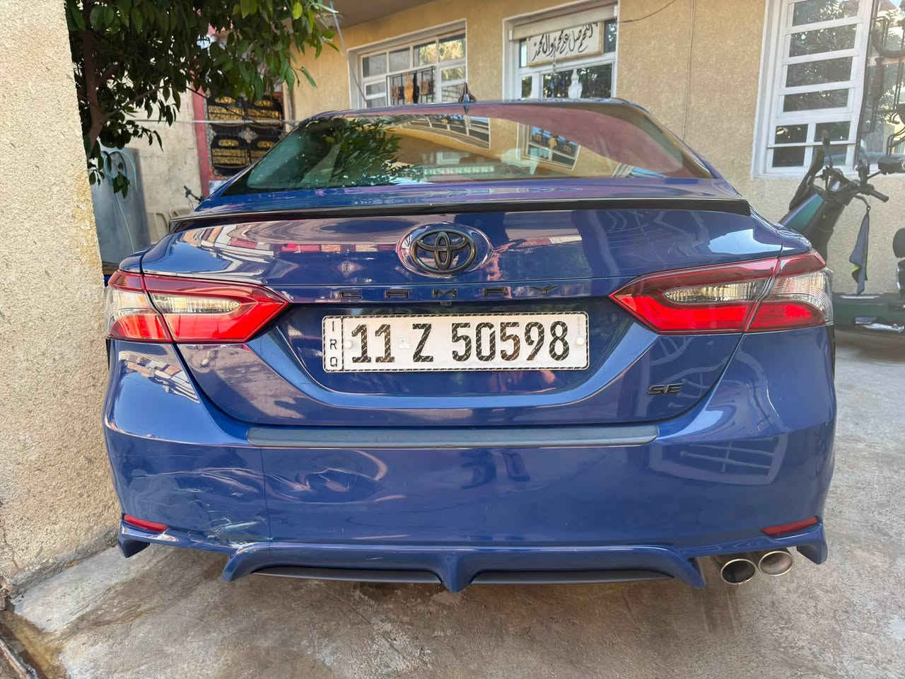 السلام عليكم 
للبيع كامري 2023  فئه SE وارد امريكا 
مكينه 2500 بانزين فقط  كير 8 نمر 
شاشه بلاديه( اندرويد اوتو + ابل كار بلي + بلوتوث )
كامرا خلفيه بلاديه 
كشنات جلد + كشن السائق تحكم كهرباء 
تحكم ستيرن كامل + شفتات بالاستيرن 
رادار امامي 
تنبيه خروج من المسار 
مثبت سرعه ذكي مع الرادار 
تخم تاير جديد + ويل بلادي TRD حجم 19 
صدر امامي + خلفي جديد 
باتري جديد 
لايت LED عالي ناصي 
تبريد ثلج  + تدفئه 
صور السونار لضرر السياره موجوده بالمنشور 
رقم بغداد و بأسمي شرط التحويل 
السعر  175 ورقه مع مجال بسيط 
الاتصال ***********
